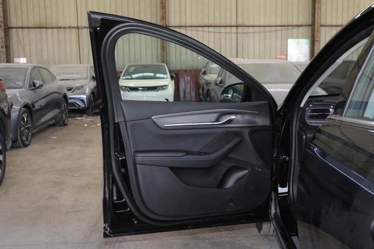 product-750-500 product-750-500