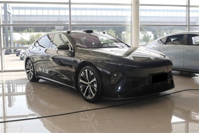 Nio ET7